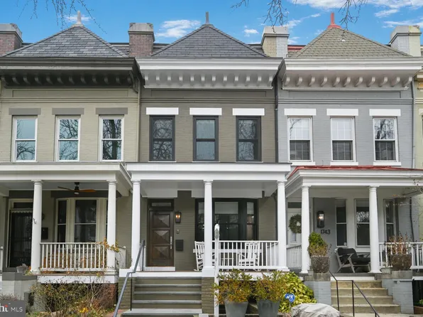 1745 Swann St NW, Washington, DC 20009