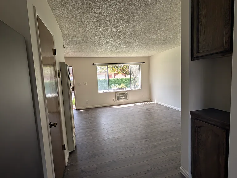 7304 Richfield St #107 — Photo 37