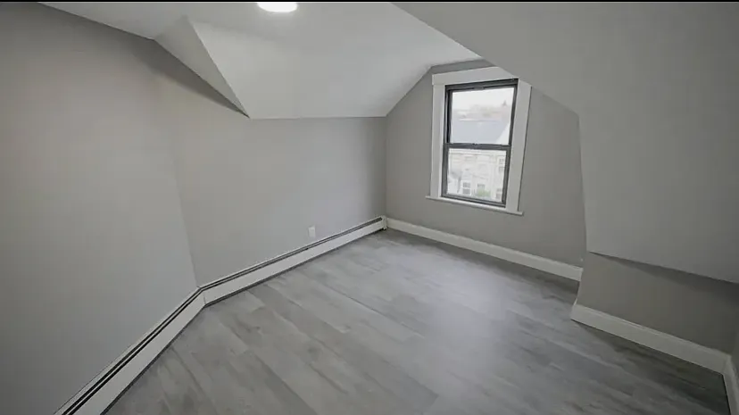 2 bed, 1200 sqft, $2,250 — Photo 3