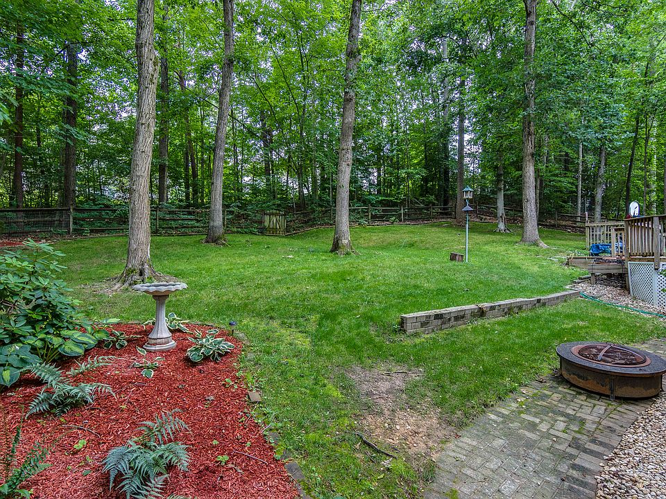 2nd image of 52 Greenridge Dr