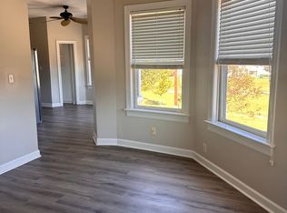 300 W Clay St #B, Richmond, VA 23220