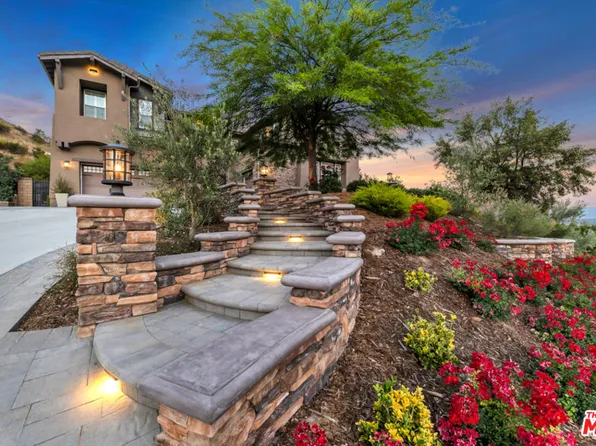28236 Forge Ct, Valencia, CA 91354