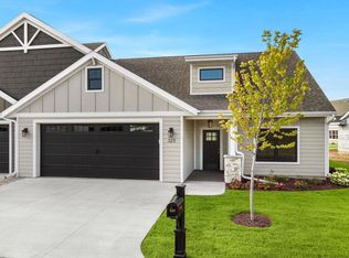 323 River Point #H2, La Crosse, WI 54601