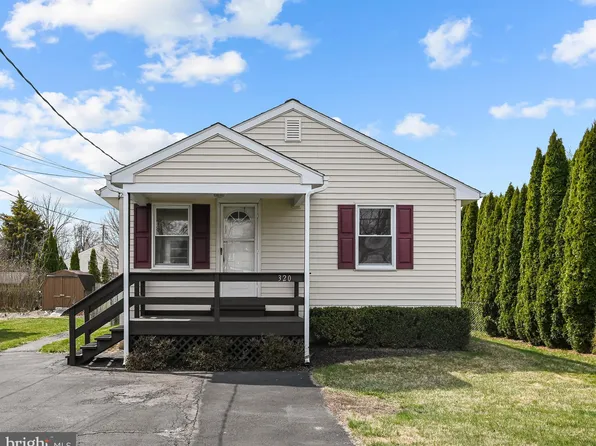 320 Elm St #A & B, Warminster, PA 18974