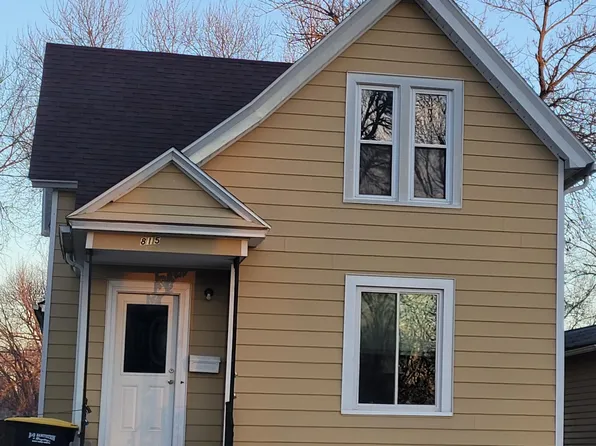 815 S Ramsey St, Blue Earth, MN 56013
