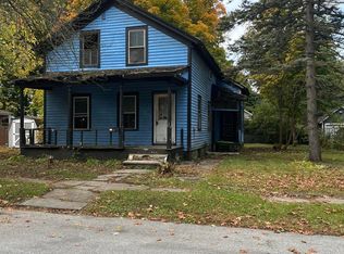 14 Chestnut St, South Glens Falls, NY 12803