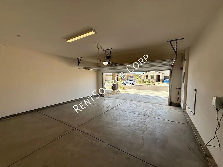 6030 W Avenue J9 — Photo 30