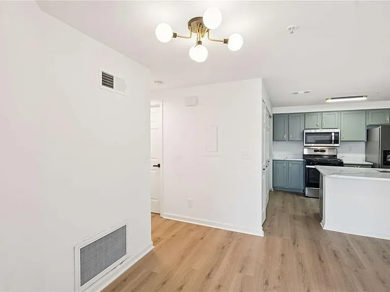 1466 Keys Crossing Dr NE — Photo 8