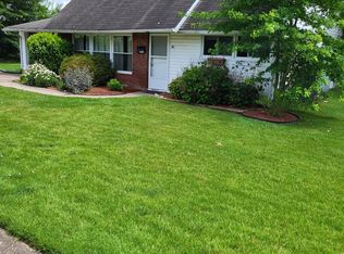 82 Highland Park Way, Levittown, PA 19056