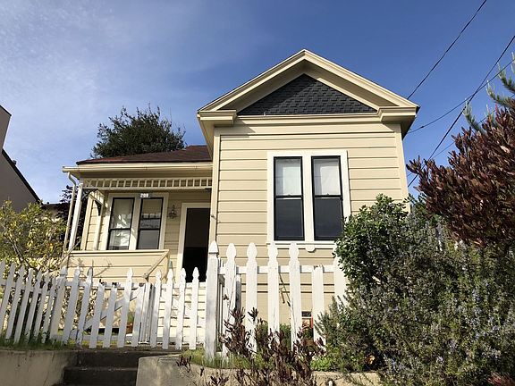 2nd image of 799 Laine St