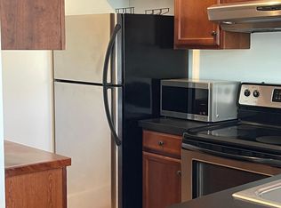 3 Lafayette St UNIT 2, Milford, CT 06460