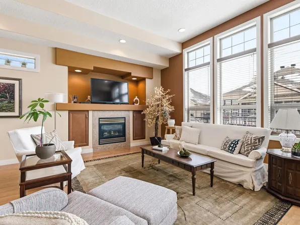 841 156th St NW #13, Edmonton, AB T6R 0B3