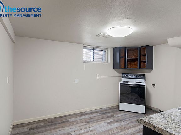 4th image of 1020 16th St APT B