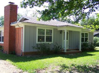 9308 Woodland Dr, Elberta, AL 36530
