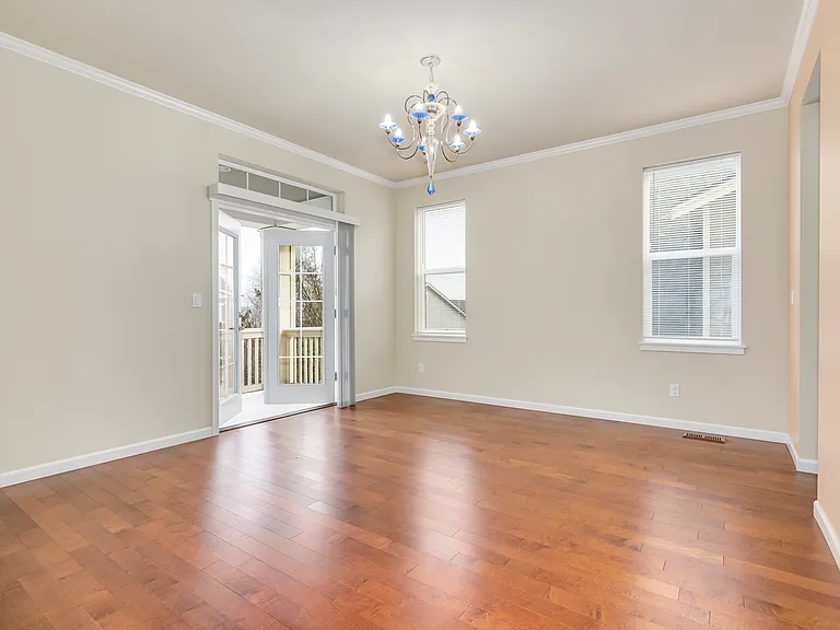 16209 SE 51st Pl — Photo 11