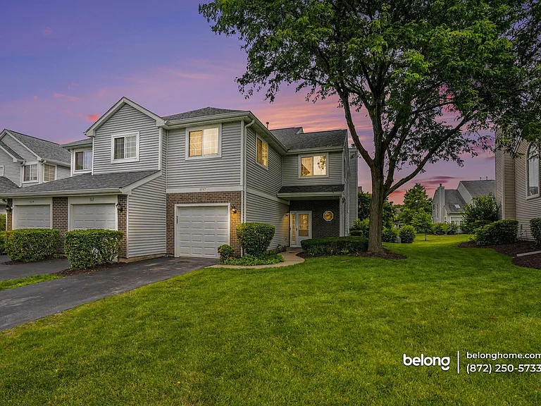 1157 E Cambria Ln S — Photo 2