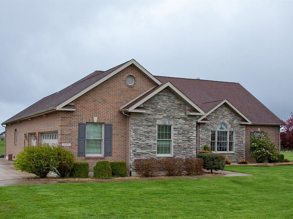 1st image of 11123 Clover Dr