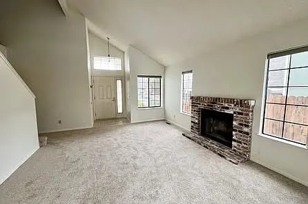 5872 Royal Vista Way — Photo 3