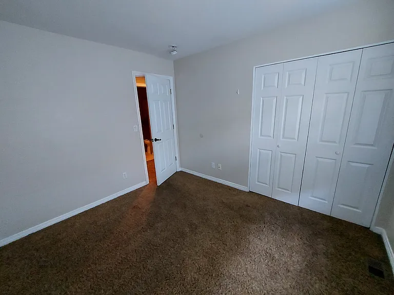 2080 S Josephine St #4 — Photo 10