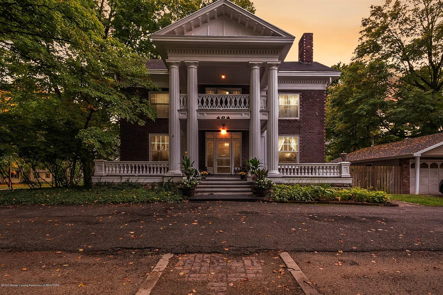 404 State St photo 1