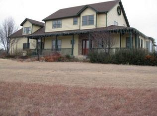 8430 Condray Rd, Manhattan, KS 66503