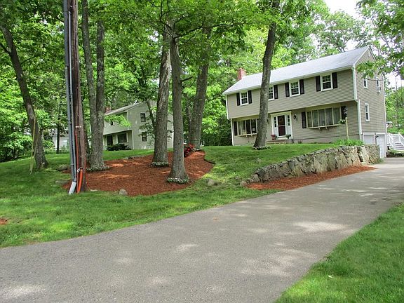 2nd image of 16 Briar Dr