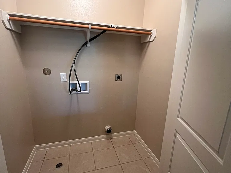 11218 Hall Ranch Ct — Photo 19