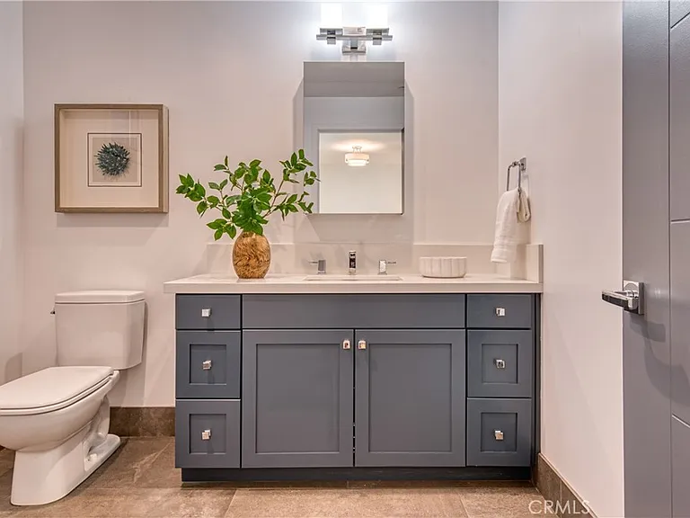 125 Hurlbut St #203 — Photo 25