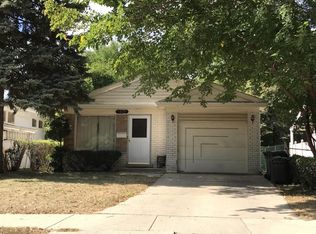 8430 Mason Ave, Morton Grove, IL 60053