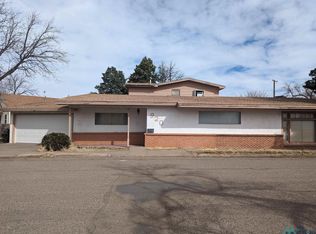 920 W University Dr, Portales, NM 88130