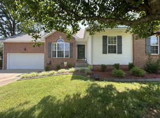 1351 Ambleside Dr, Clarksville, TN 37040