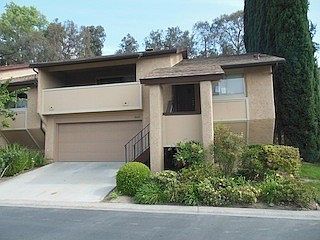 3rd image of 26121 Rainbow Glen Dr