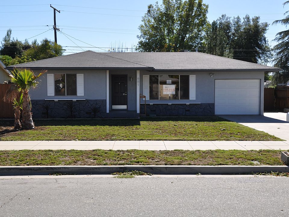 2nd image of 981 E Lucerne Dr