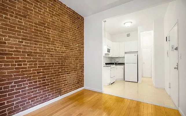 Rented by Corcoran | media 2