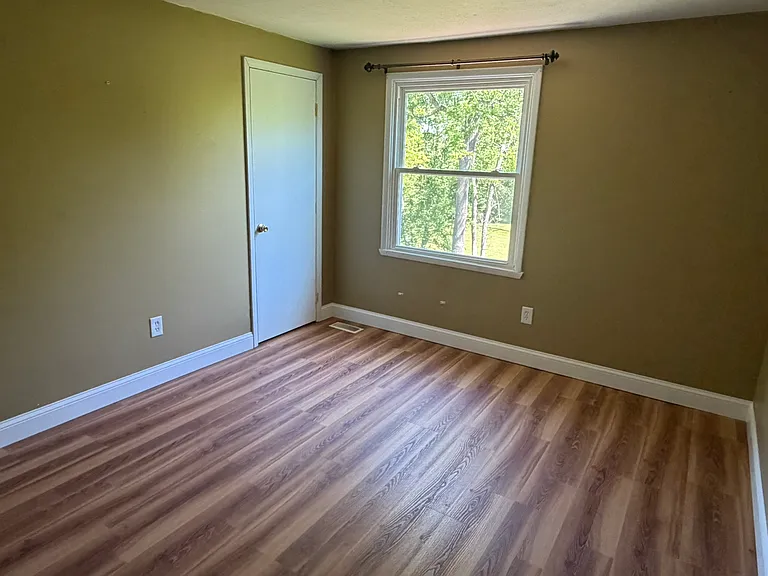 48 Curtisdale Ln — Photo 25