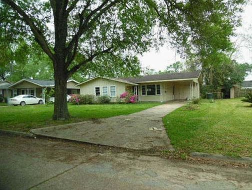 2nd image of 5075 Raleigh Dr