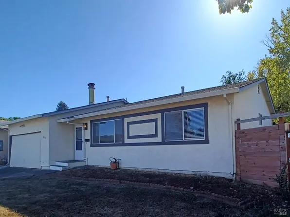 1052 Helen Court, Petaluma, CA 94954