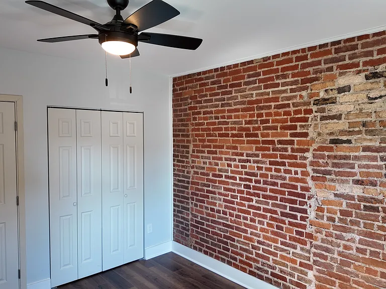 142 E Clifton Ave #3 — Photo 5