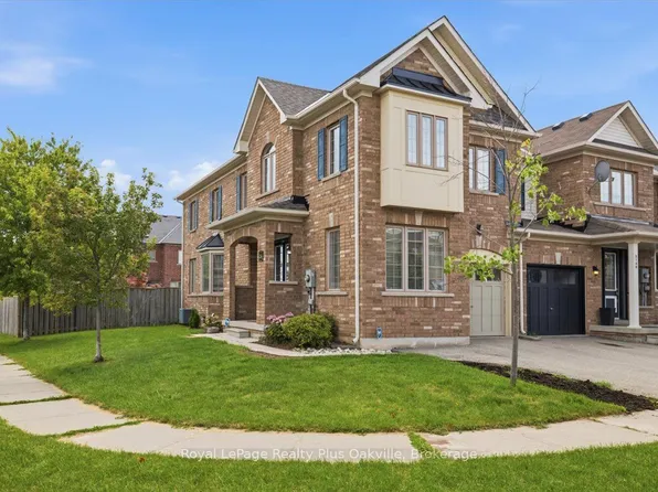 2146 Fiddlers Way, Oakville, ON L6M 0M5