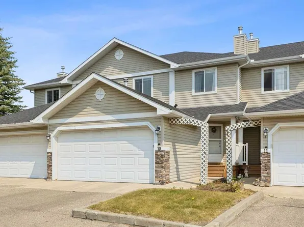 117 W Bow Ridge Dr #10, Cochrane, AB T4C 2G9