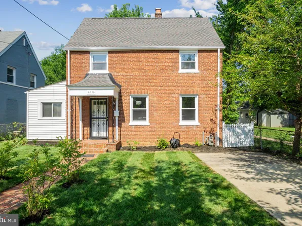 4116 40th St, Brentwood, MD 20722