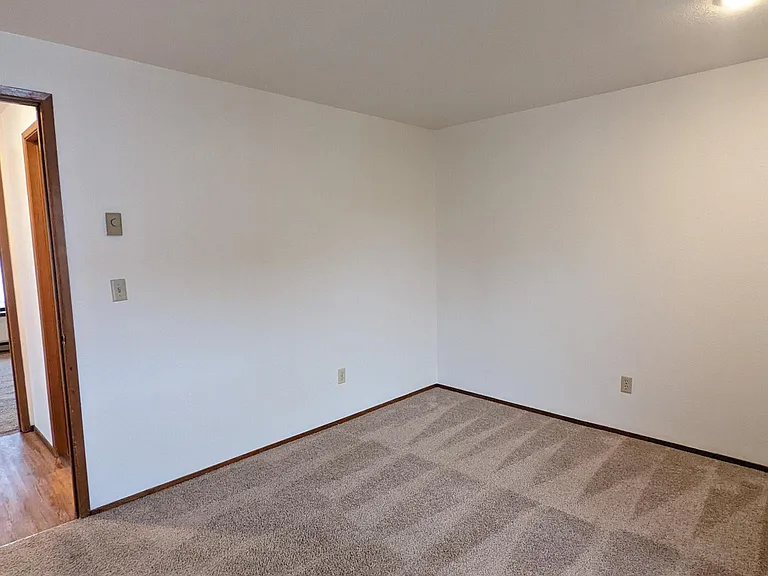 2320 Valencia St — Photo 20