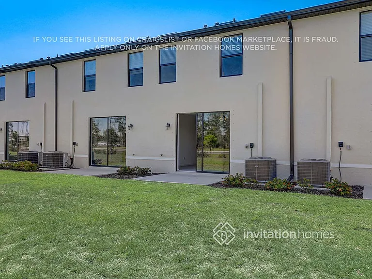 1927 E Landings Way — Photo 22