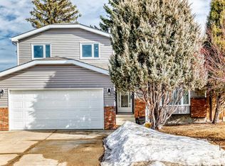 3933 103b St NW, Edmonton, AB T6J 2X8