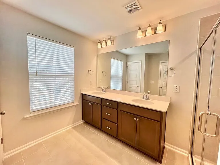 109 Hickory Plains Rd — Photo 22