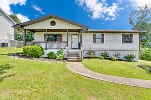 1st image of 2730 Windthrush Dr