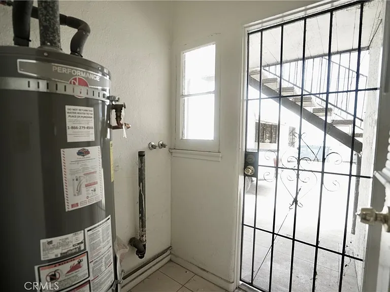 1336 Elm St #2 — Photo 31
