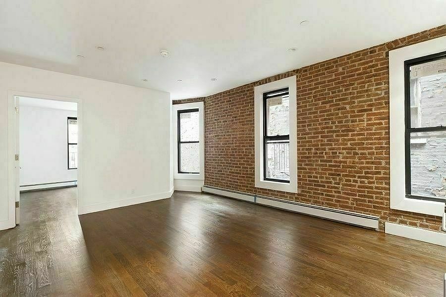 1st image of 282 Manhattan Ave #5C