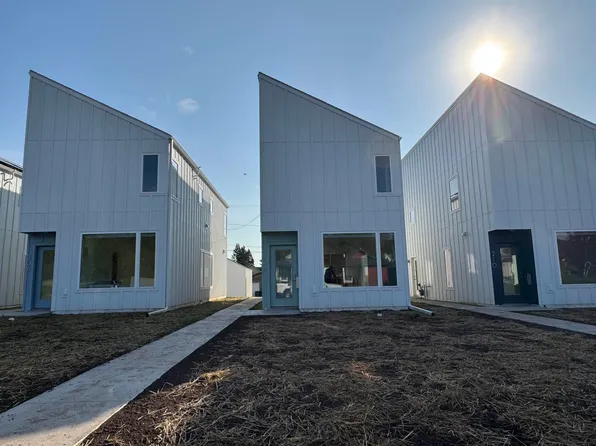 208 S 71st Ave W, Duluth, MN 55807