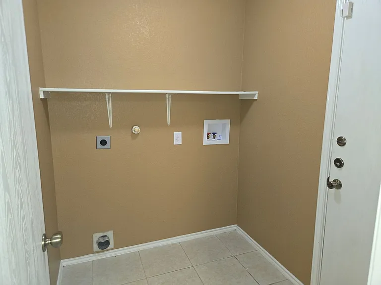6515 Kestrel Ln — Photo 9